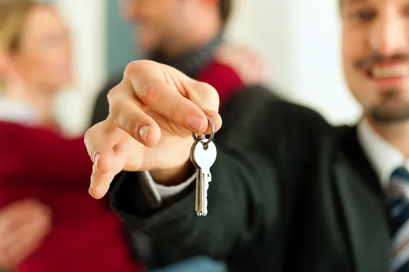 Alquilar por Inmobiliaria con Garantía