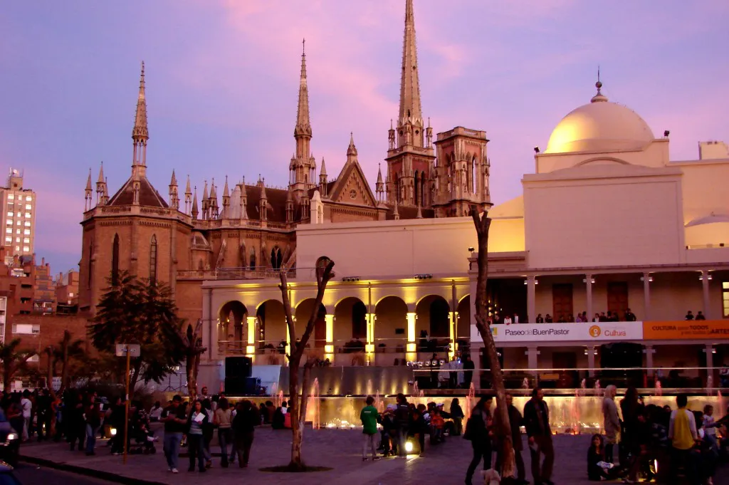 Paseo del Bueno Pastor