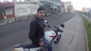 BUENOS AIRES: Chorro Gastón Aguirre en La Boca.