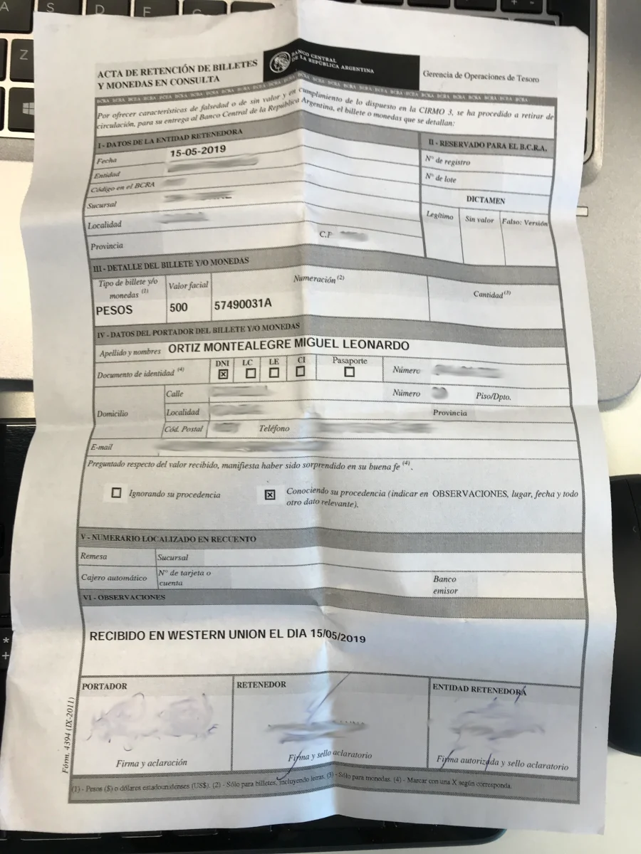 Acta de retención de moneda y billete